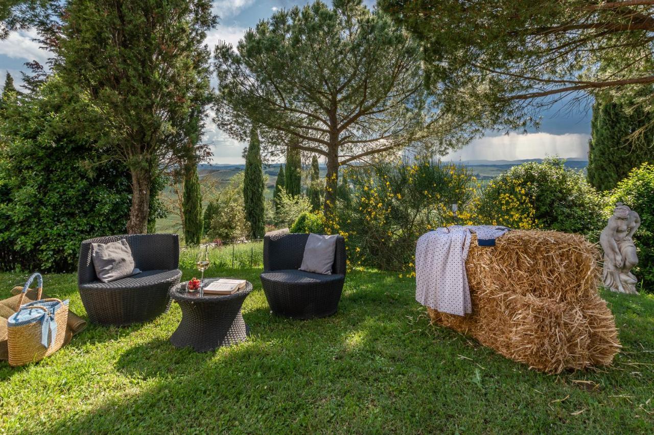 Tuscany Balcony: Crete Senesi Casetta Exterior foto