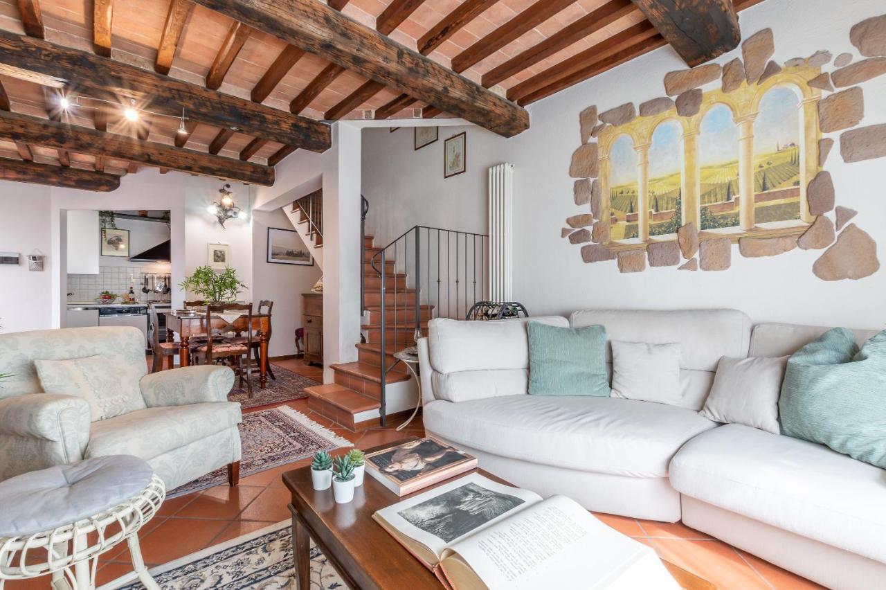 Tuscany Balcony: Crete Senesi Casetta Exterior foto