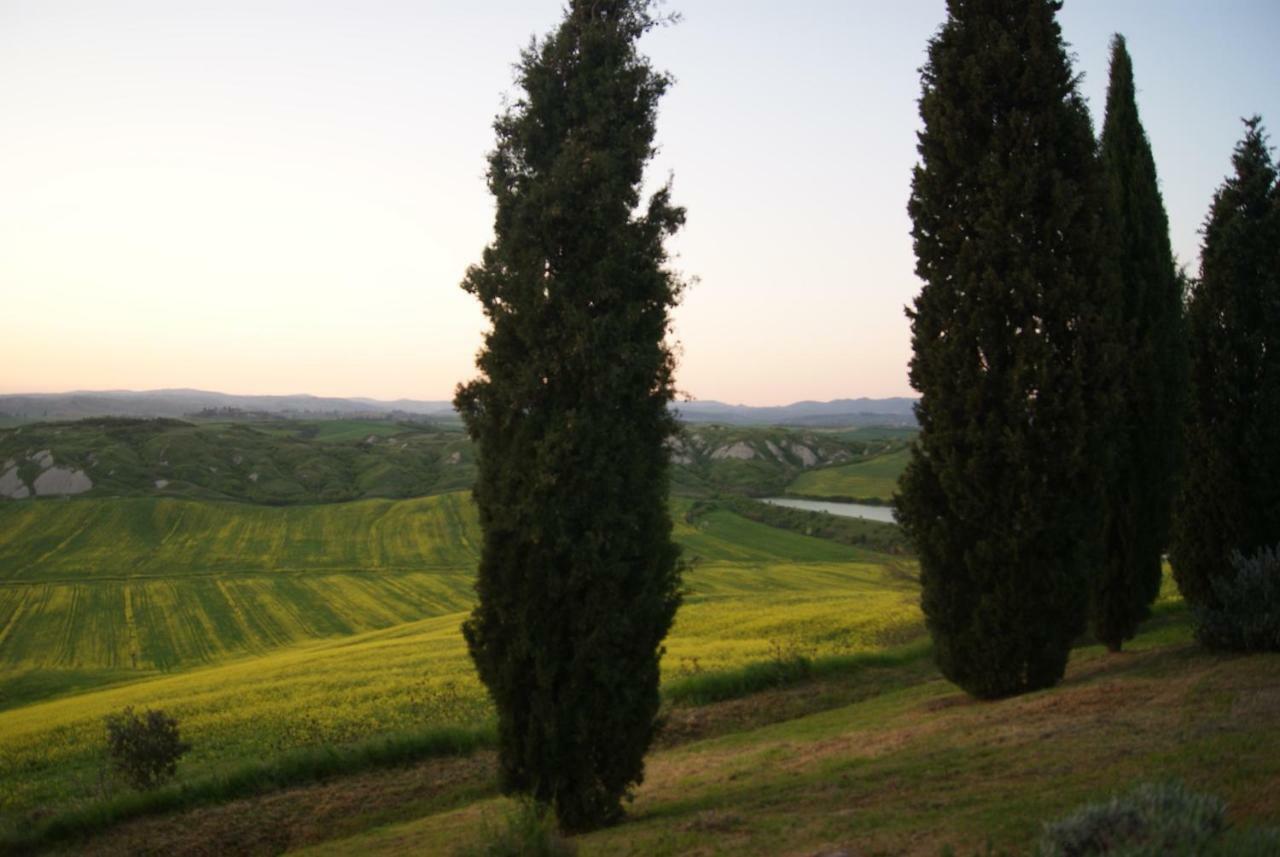 Tuscany Balcony: Crete Senesi Casetta Exterior foto